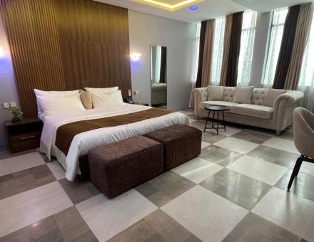 SHAPPHIRE STANDARD 102